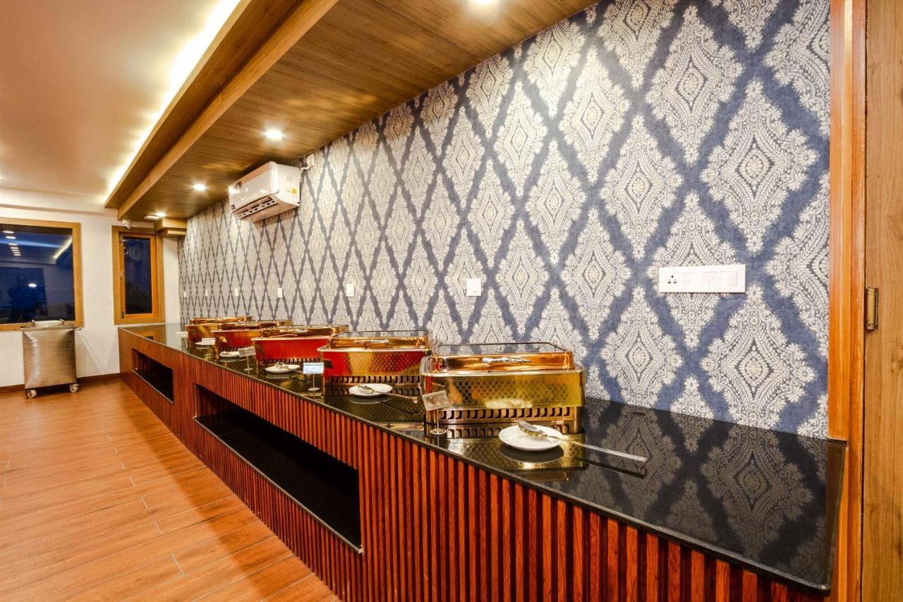 Anand Vardhan Resorts Manāli Extérieur photo