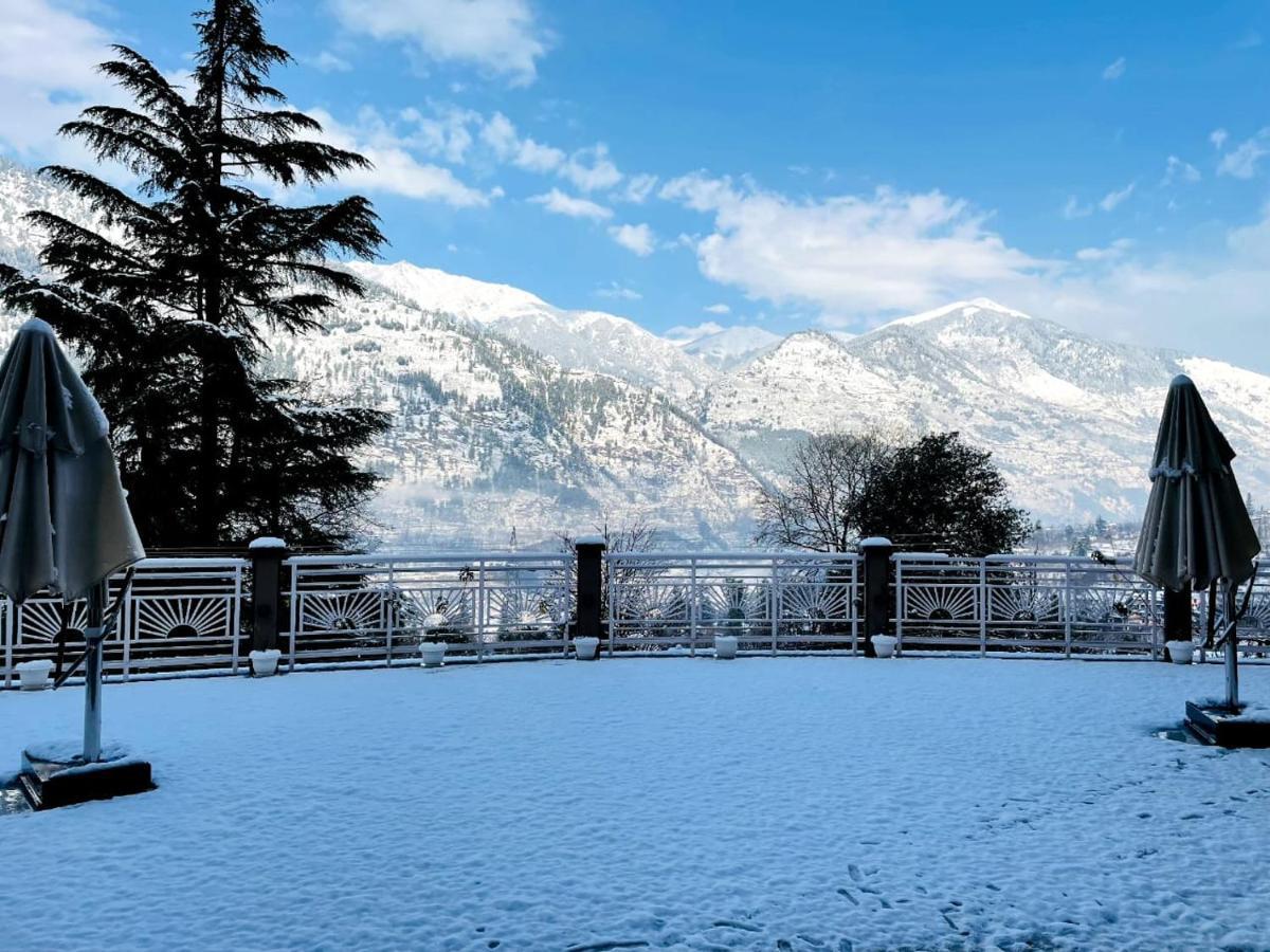 Anand Vardhan Resorts Manāli Extérieur photo